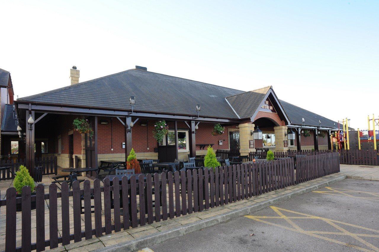Premier Inn Falkirk - Larbert Экстерьер фото